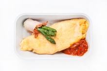 Omelet with “basques” sauce